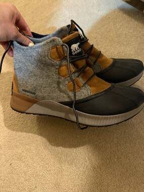 SOREL Women's Out N About III Classic Waterproof Felt Duck Boots